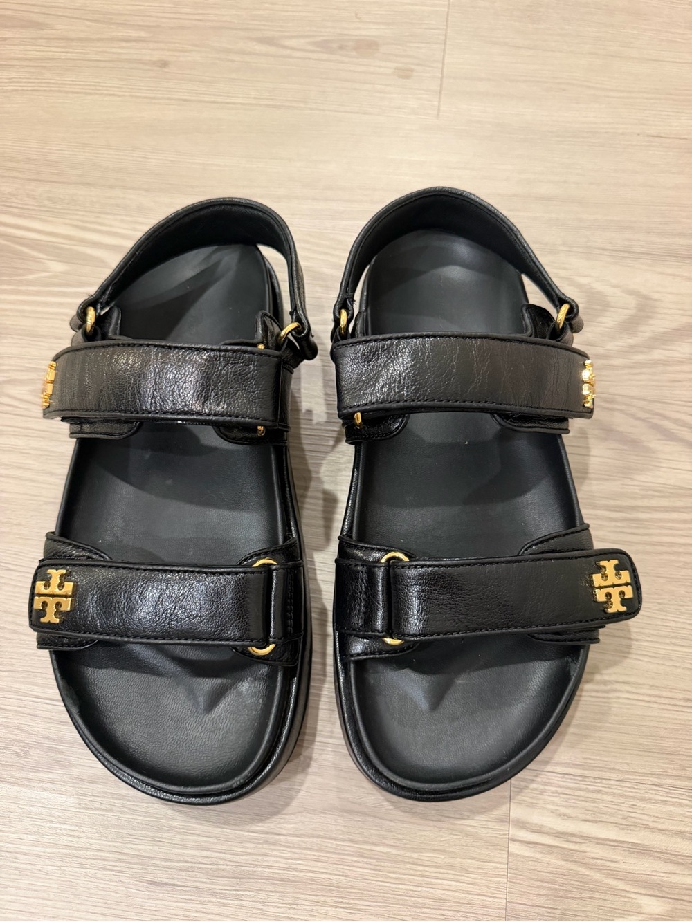 Tory Burch Black Leather women Strap Sandals with Gold Logo